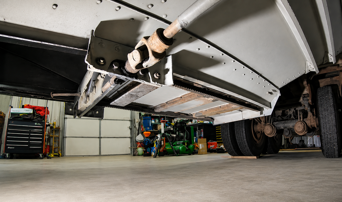 Why Using the Wrong Grain Trailer Crank Handle Can Damage Your Trailer