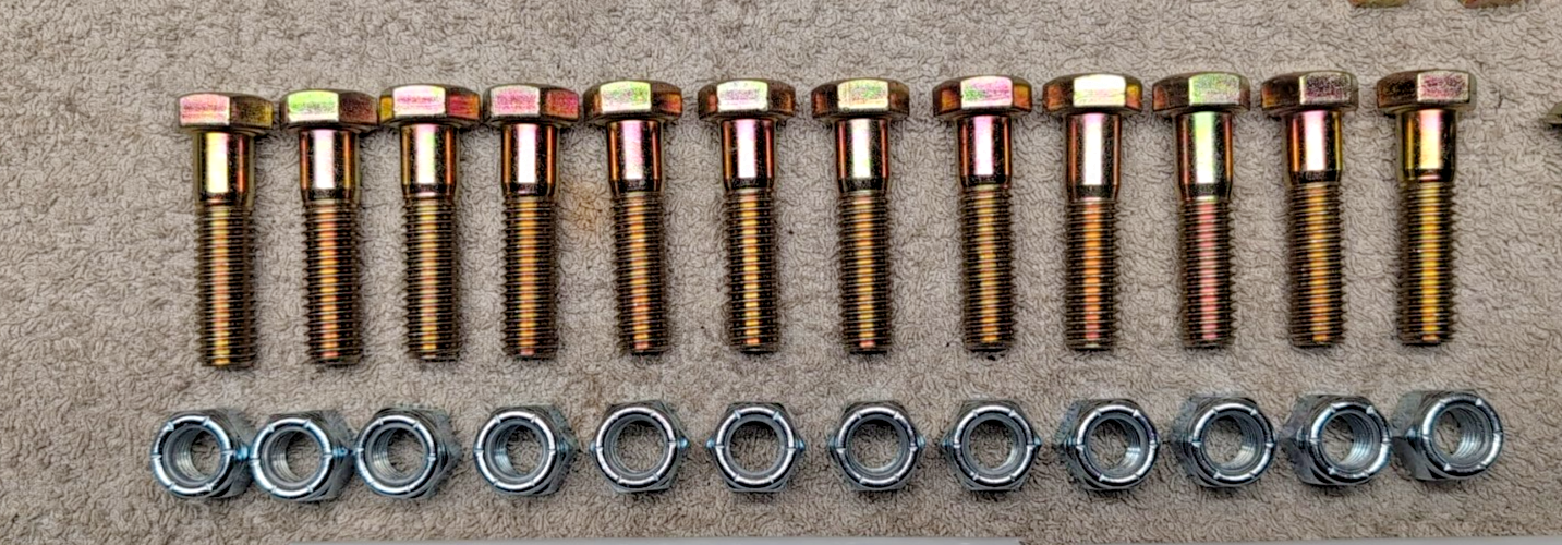 Boss LTA03654C Snow Plow Mount Bolt Kit RT3 HDW05572 99-07 Ford F250 Superduty